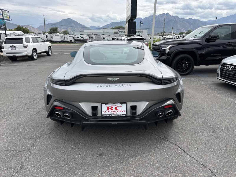 2025 Aston Martin Vantage