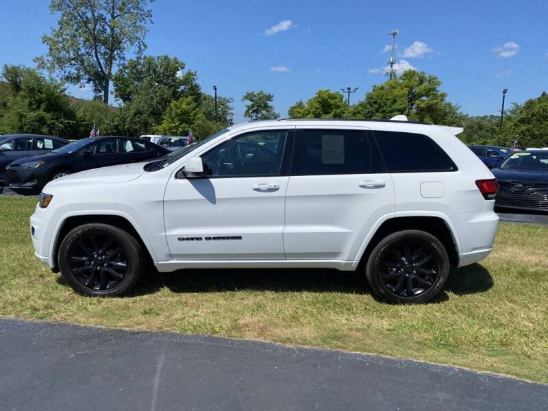 2019 Jeep Grand Cherokee for sale at Newcombs Auto Sales in Auburn Hills MI