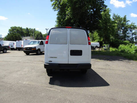 2021 Chevrolet Express 2500
