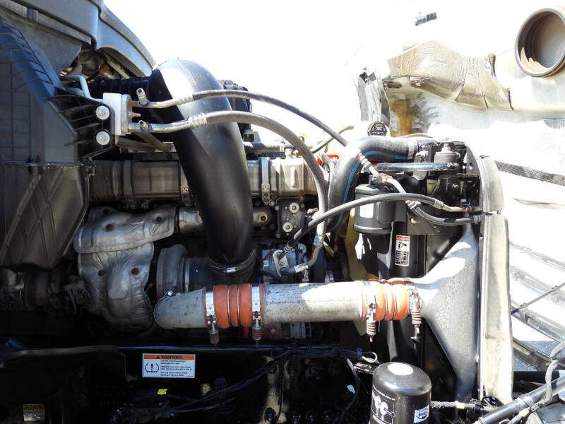 2019 Freightliner Cascadia