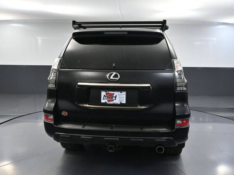 2023 Lexus GX 460