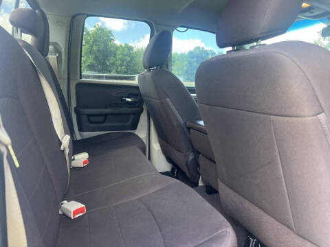 2018 RAM 1500 SLT