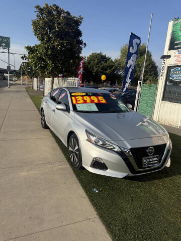 2021 Nissan Altima 2.5 SV