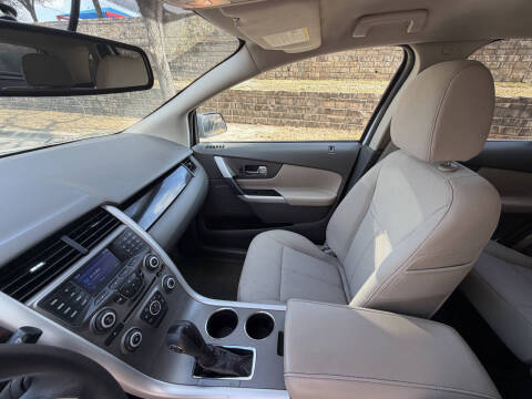 2014 Ford Edge SE