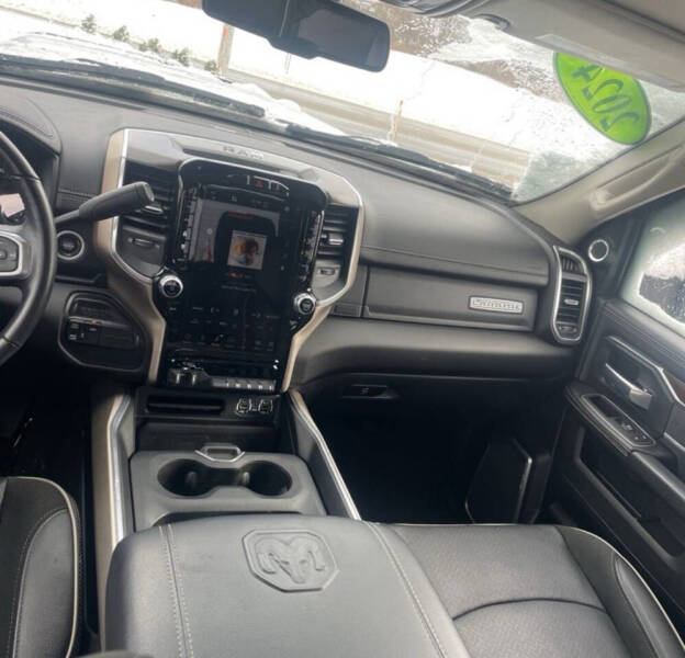 2024 RAM 3500 Laramie