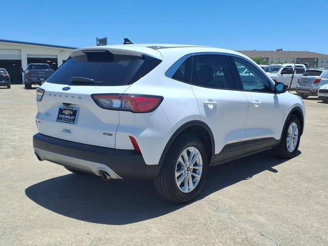 2022 Ford Escape Hybrid SE