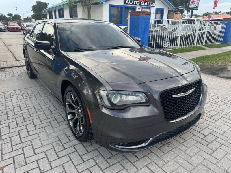 2018 Chrysler 300