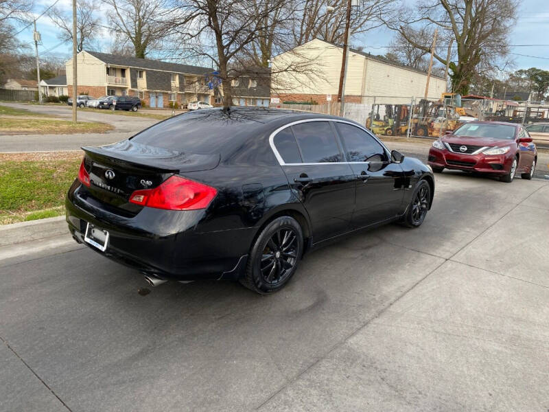 2015 Infiniti Q40