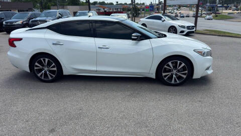 2017 Nissan Maxima