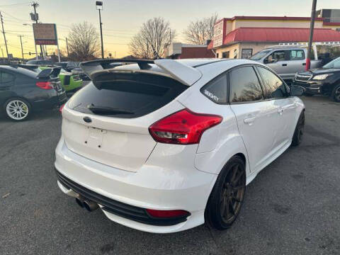 2018 Ford Focus ST