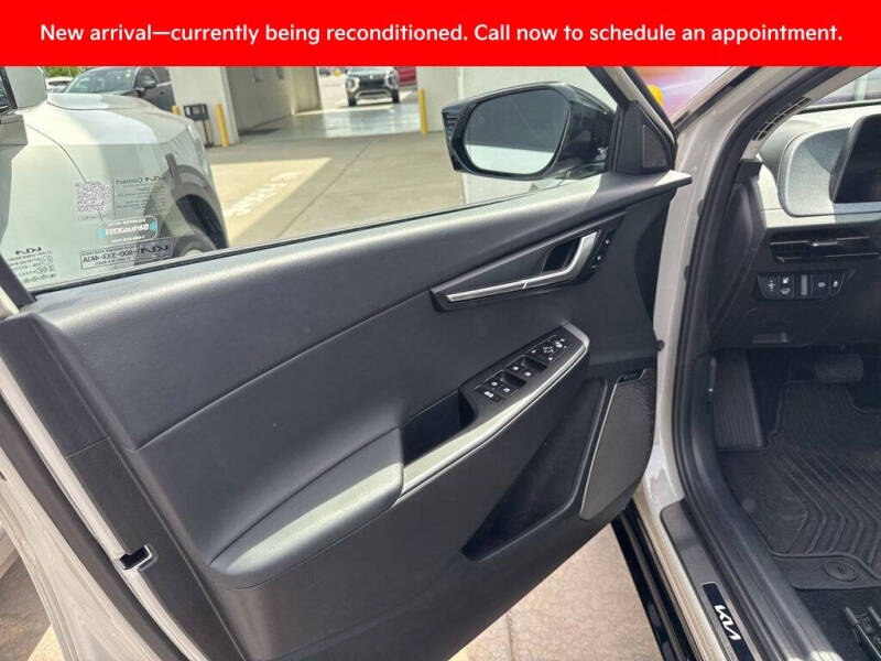 2023 Kia EV6 Wind