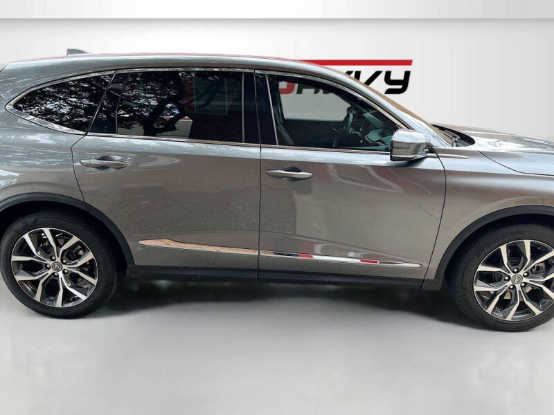 2024 Acura MDX w/Tech