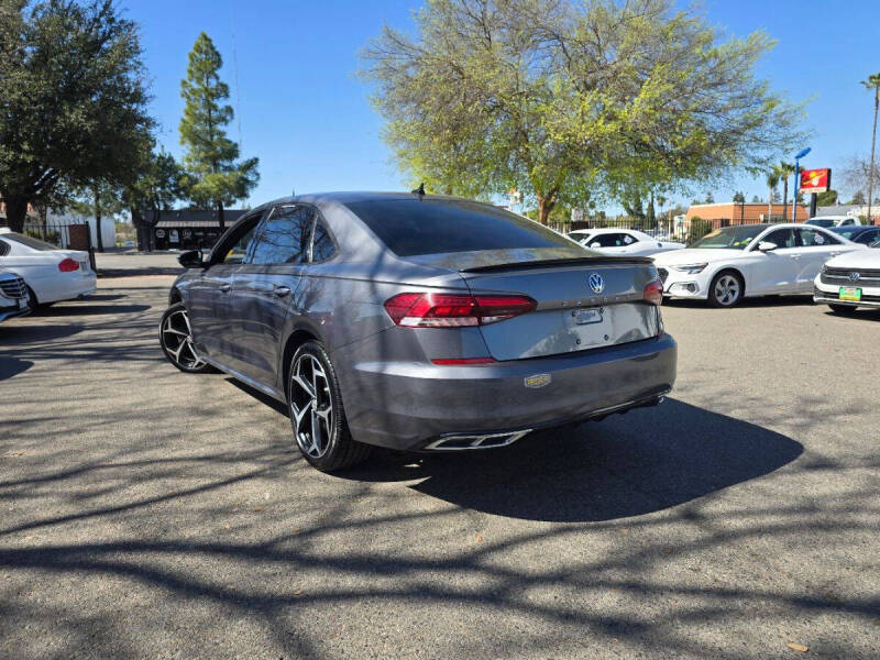 2021 Volkswagen Passat R-Line