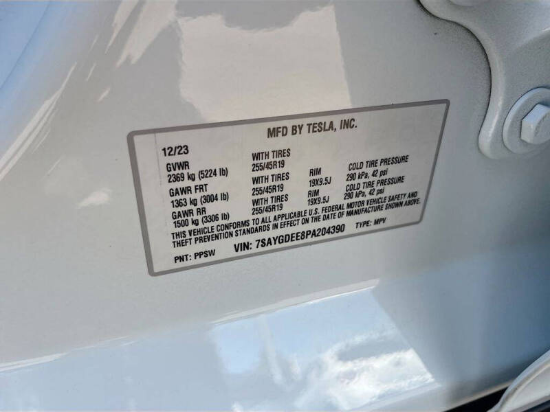 2023 Tesla Model Y Long Range