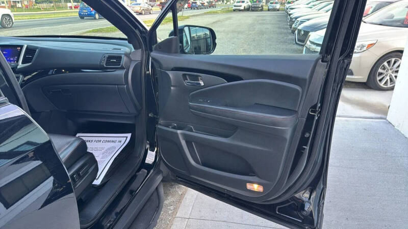 2017 Honda Ridgeline Black Edition