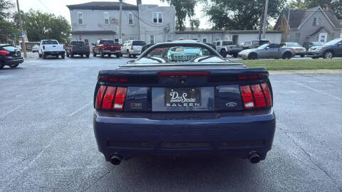 2002 Ford Mustang GT Deluxe