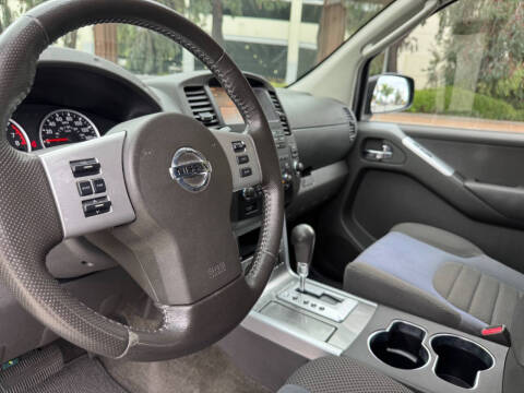 2012 Nissan Pathfinder S
