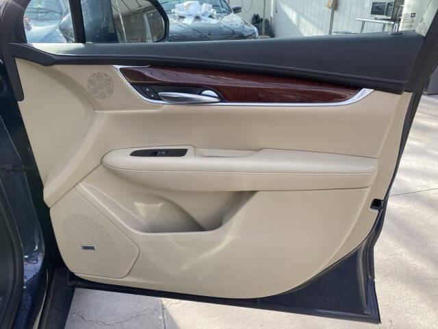 2018 Cadillac XT5 Premium Luxury