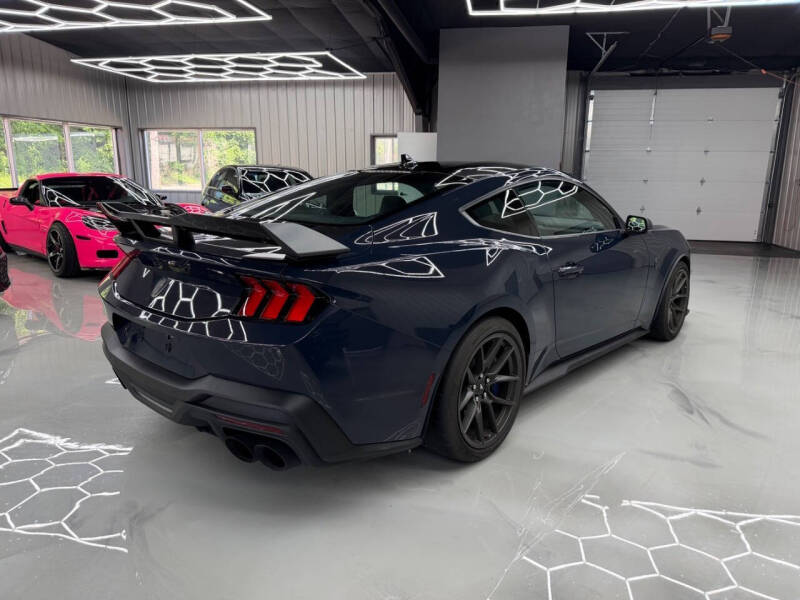2024 Ford Mustang Dark Horse