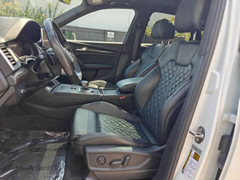 2019 Audi SQ5 3.0T quattro Premium Plus