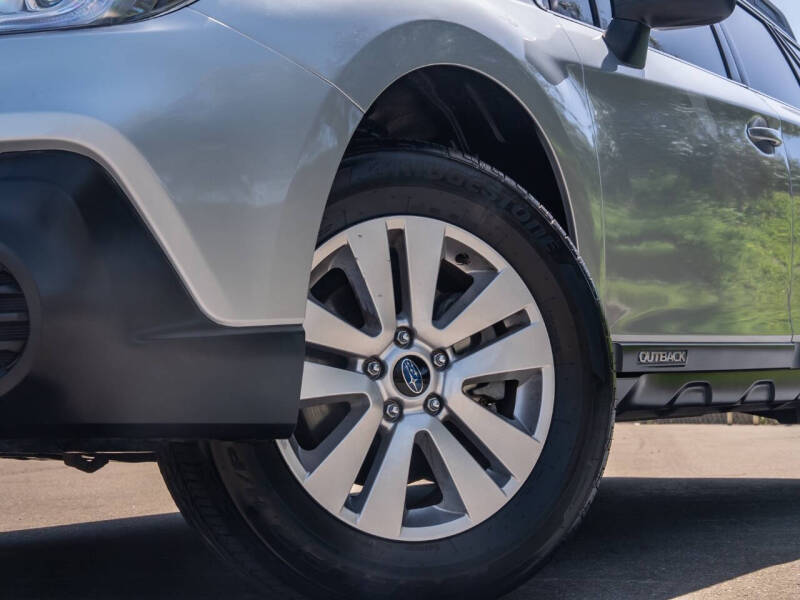 2019 Subaru Outback 2.5i