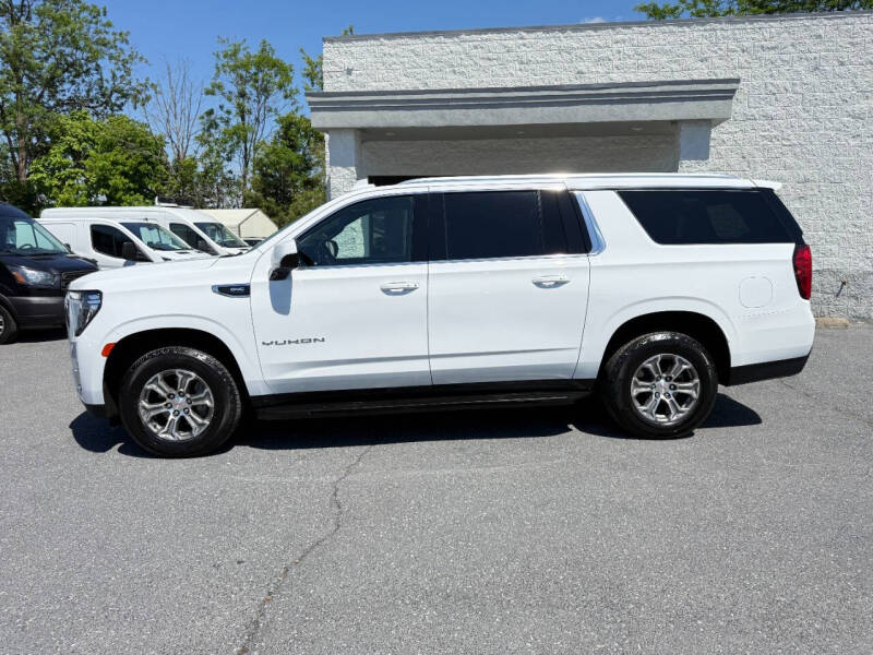 2023 GMC Yukon XL SLE