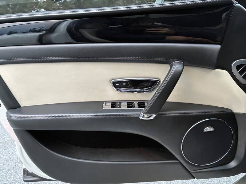 2015 Bentley Flying Spur V8