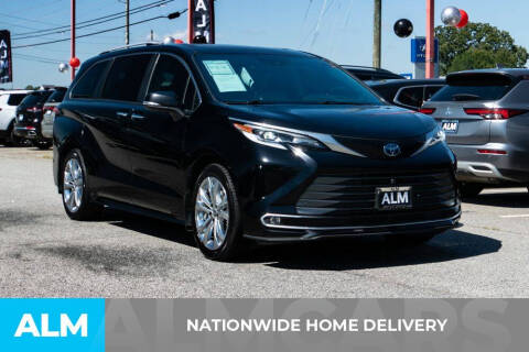 2023 Toyota Sienna Platinum 7-Passenger