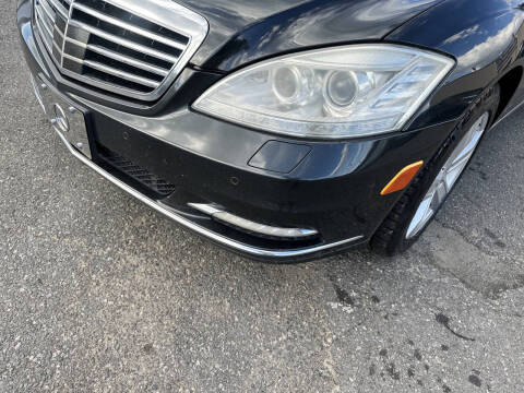 2012 Mercedes-Benz S-Class S 550 4MATIC