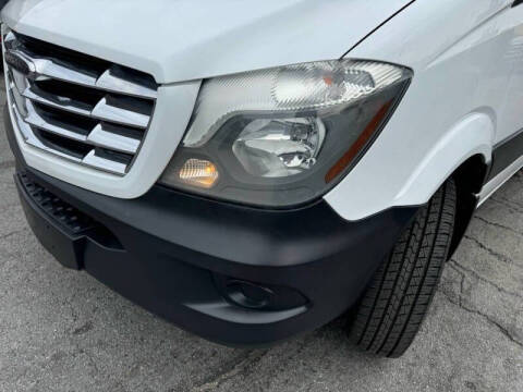 2016 Freightliner Sprinter 2500