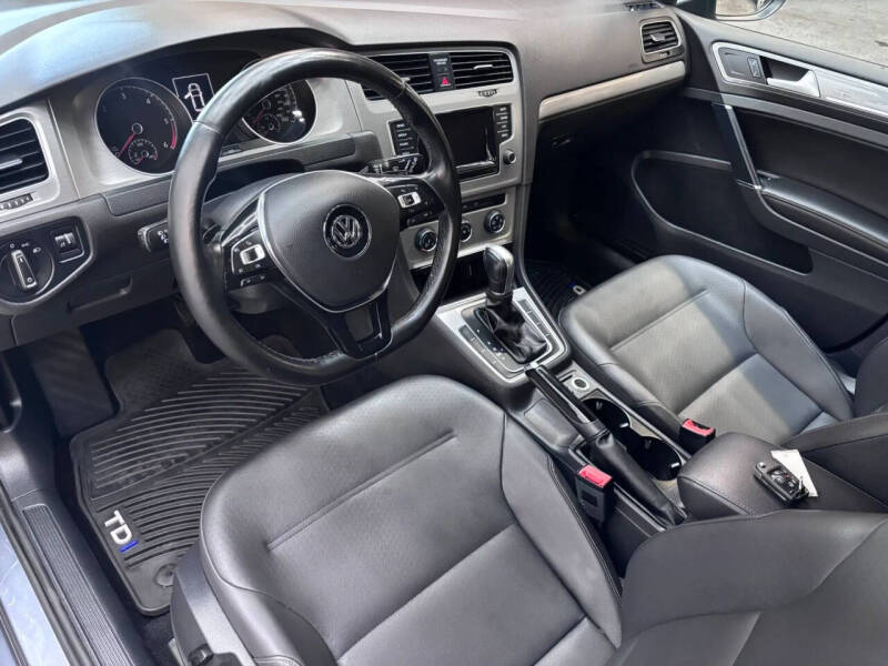 2015 Volkswagen Golf