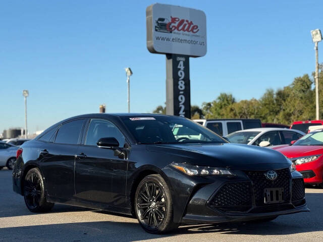 2021 Toyota Avalon XSE's photo