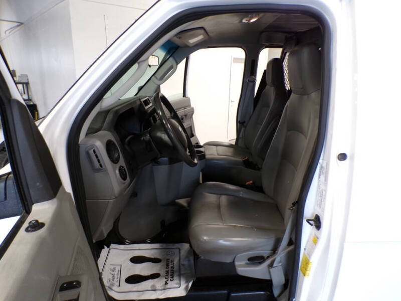 2014 Ford E-Series E-250