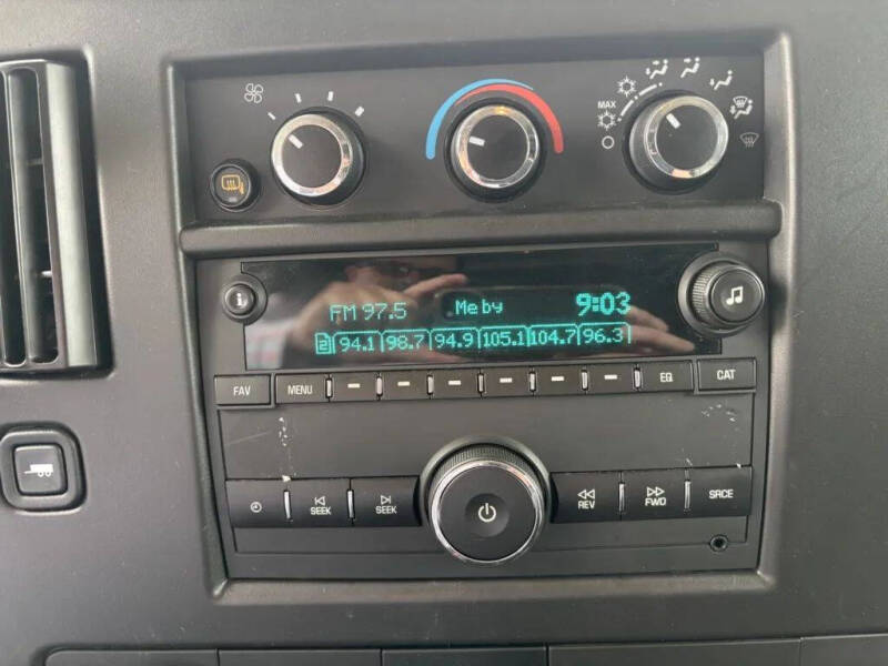 2023 Chevrolet Express 2500