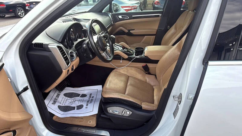 2016 Porsche Cayenne