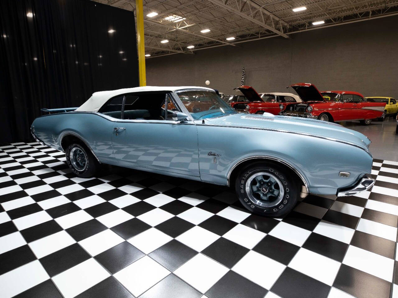 1968 Oldsmobile Cutlass 11