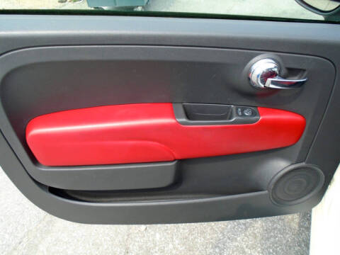 2013 FIAT 500c Lounge