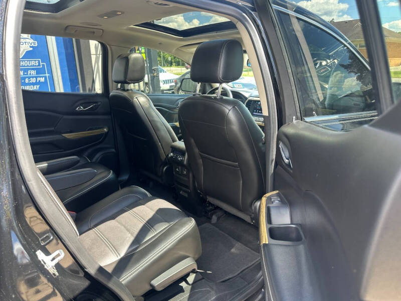 2019 GMC Acadia Denali