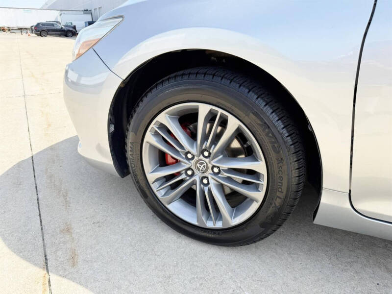 2016 Toyota Camry SE