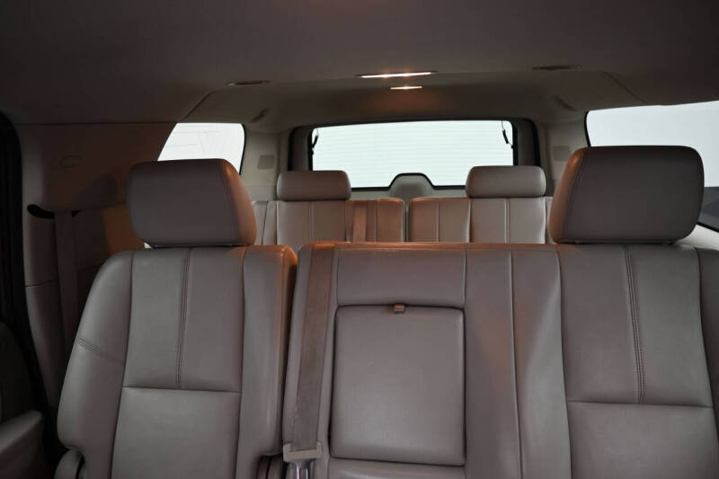 2013 Chevrolet Suburban LT