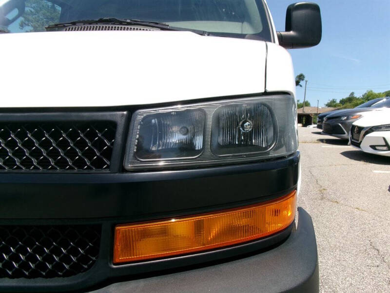 2023 Chevrolet Express 2500