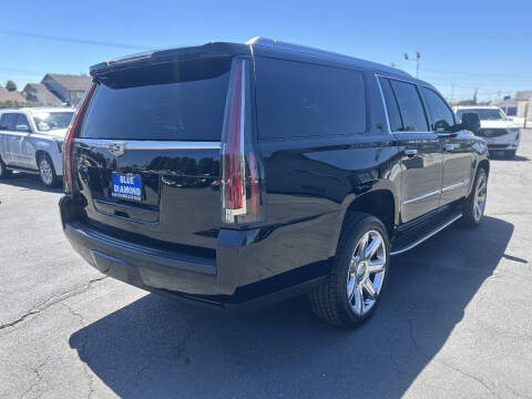 2020 Cadillac Escalade ESV Luxury