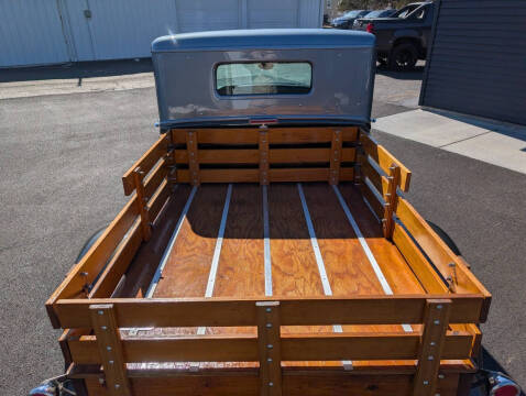 1933 Ford Model BB