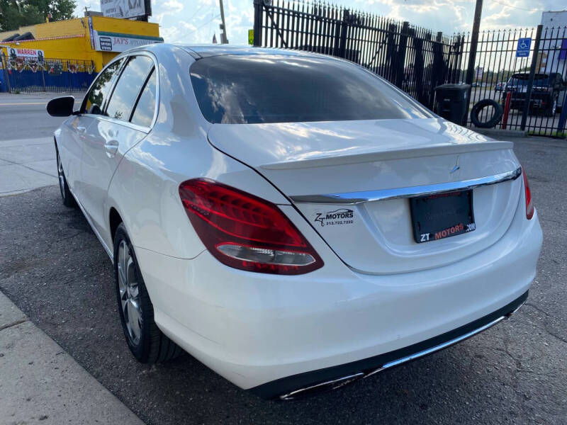 2016 Mercedes-Benz C-Class