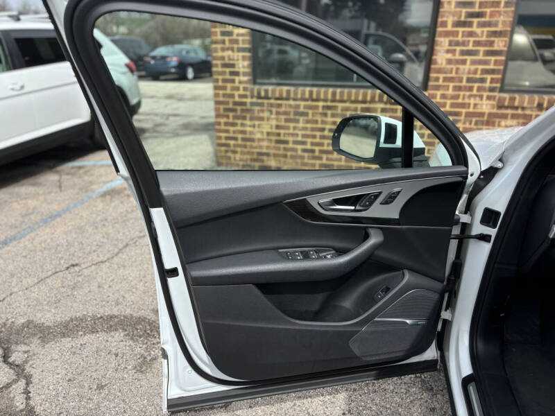 2019 Audi Q7 quattro Premium Plus 45 TFSI