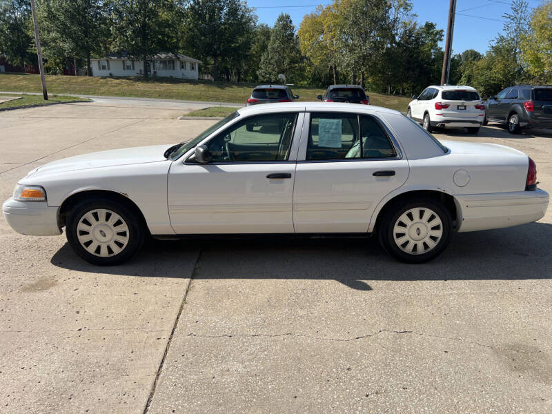 2010 Ford Crown Victoria for sale at Truck and Auto Outlet in Excelsior Springs MO