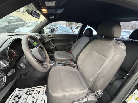 2013 Volkswagen Beetle 2.5L Entry PZEV