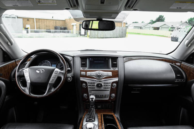2019 Infiniti QX80 Luxe