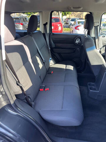 2011 Dodge Nitro Heat