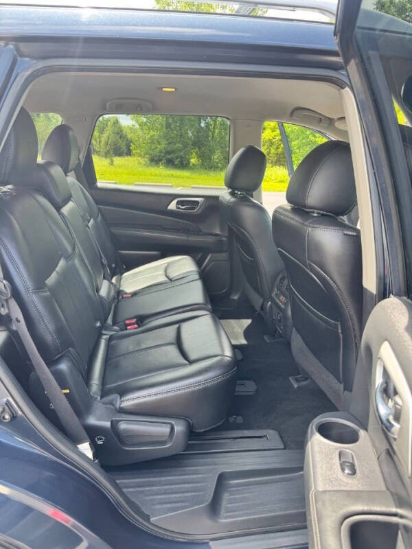 2016 Nissan Pathfinder